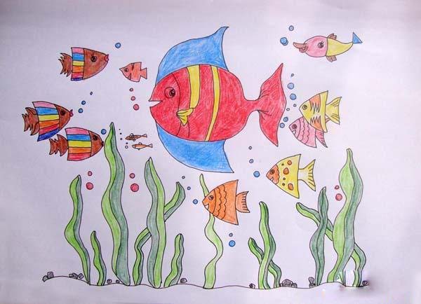 获奖小学生海底世界鱼群优秀儿童画作品步骤1