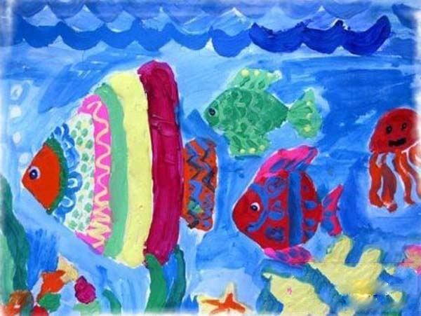 优秀的儿童水粉画作品"漂亮海底世界鱼群"步骤1